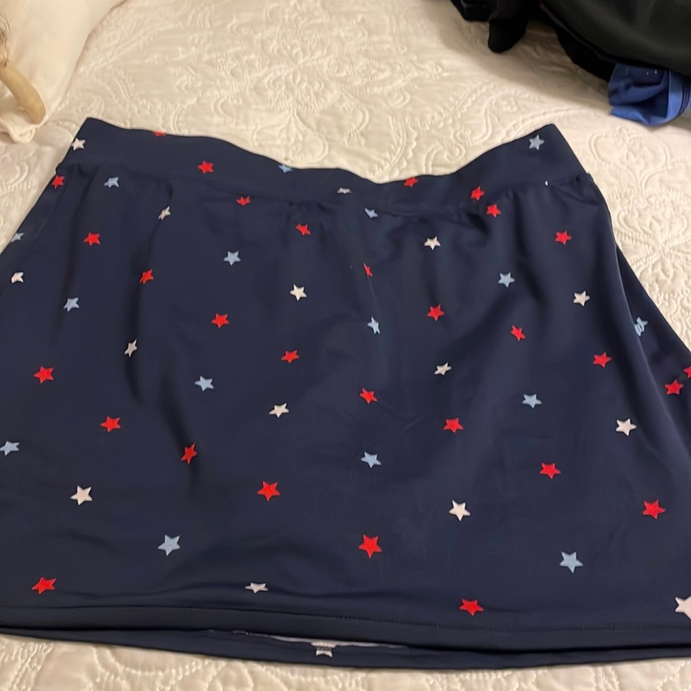 Crown and ivy skort L